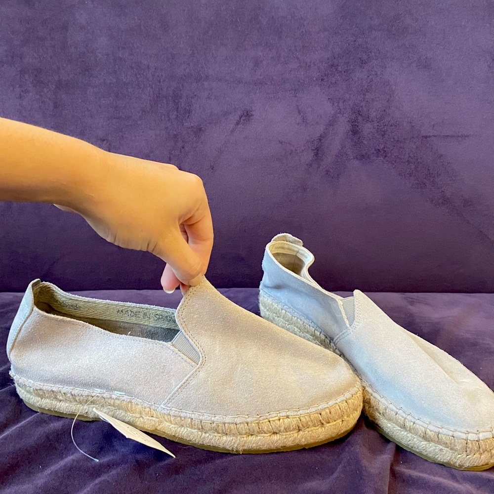 NWT Fabiolas Genuine Leather Espadrilles (Size 39)